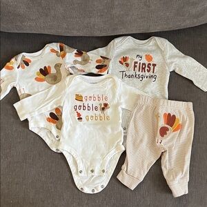 Carter’s Thanksgiving Baby Bodysuit and Pants Set Size 3 Months